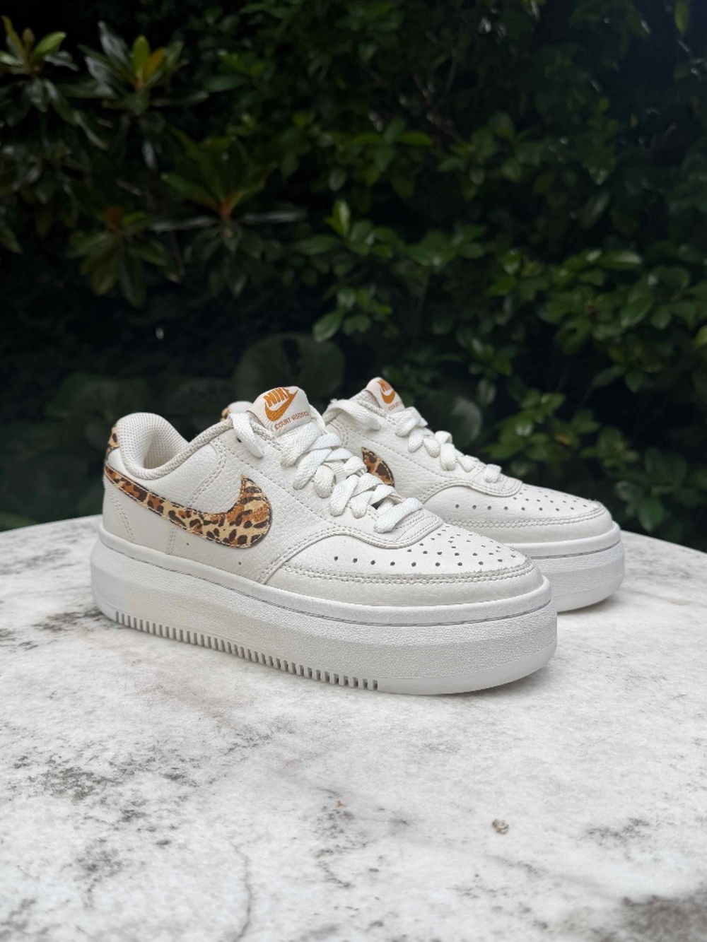 Nike Court Vision Alta Platform sneakers in Leopard Camo Swoosh Women Sz 6
